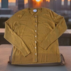 Old Navy Women’s Crew Neck Cardigan Squash Size XS